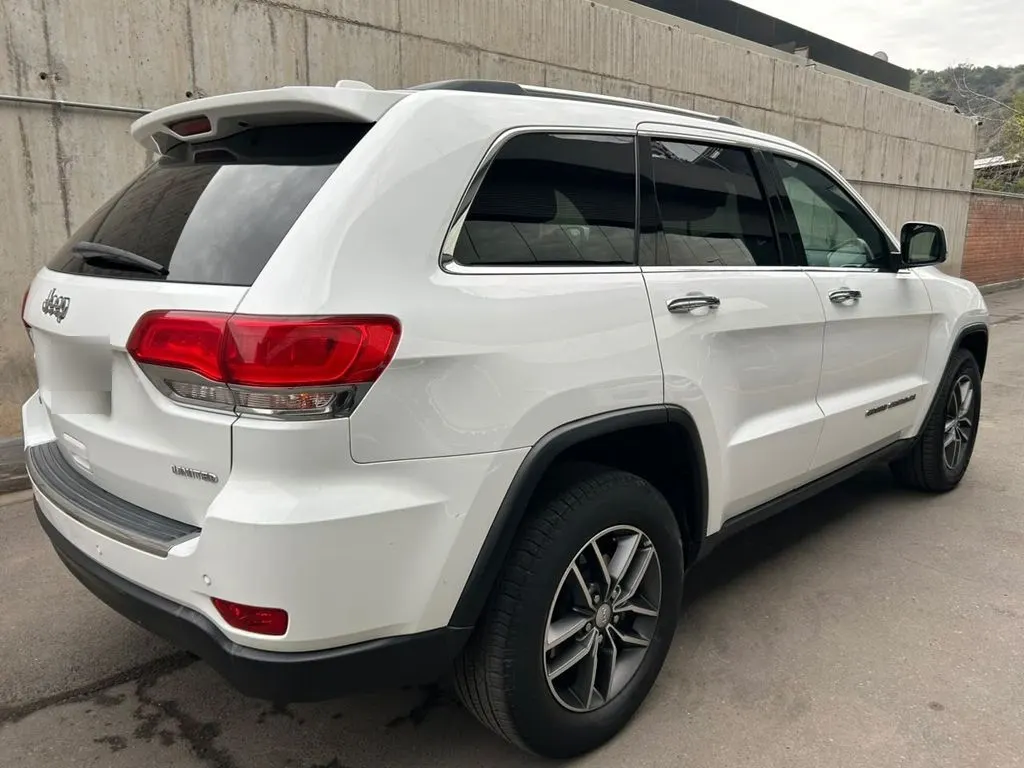 Jeep Grand Cherokee 3.6 Limited Lx 4x4 At 5p año 2018