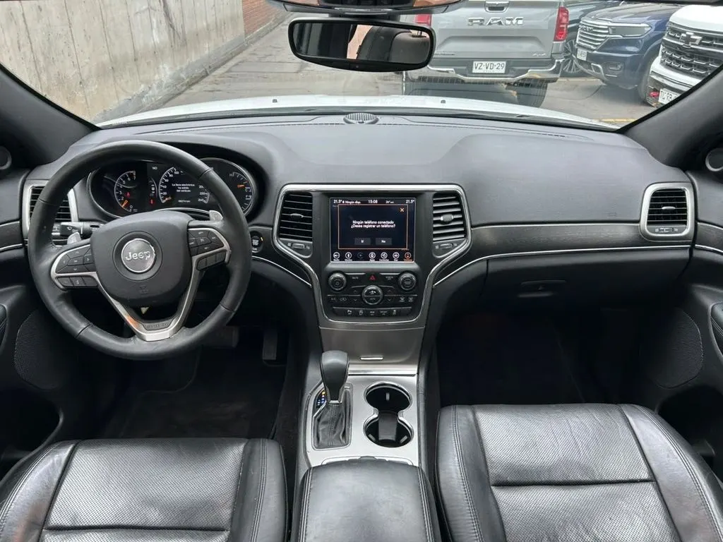 Jeep Grand Cherokee 3.6 Limited Lx 4x4 At 5p año 2018