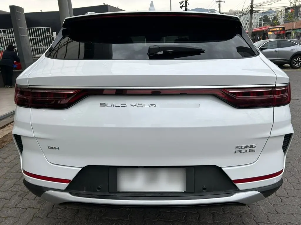 BYD Song Plus 1.5 Gs At 4x2 Hibrido año 2024
