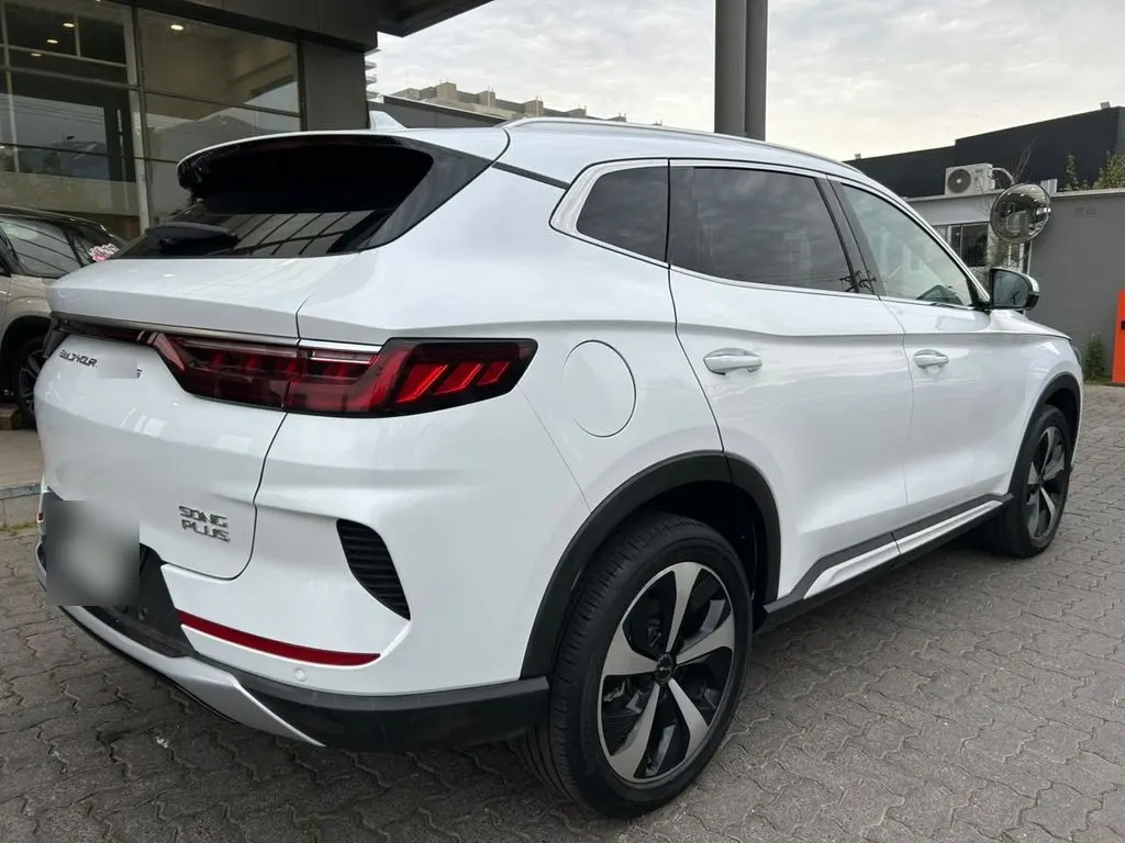BYD Song Plus 1.5 Gs At 4x2 Hibrido año 2024