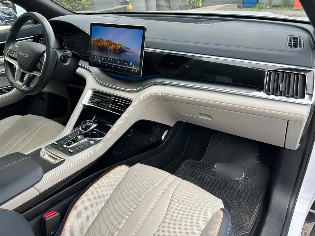 BYD Song Plus 1.5 Gs At 4x2 Hibrido año 2024