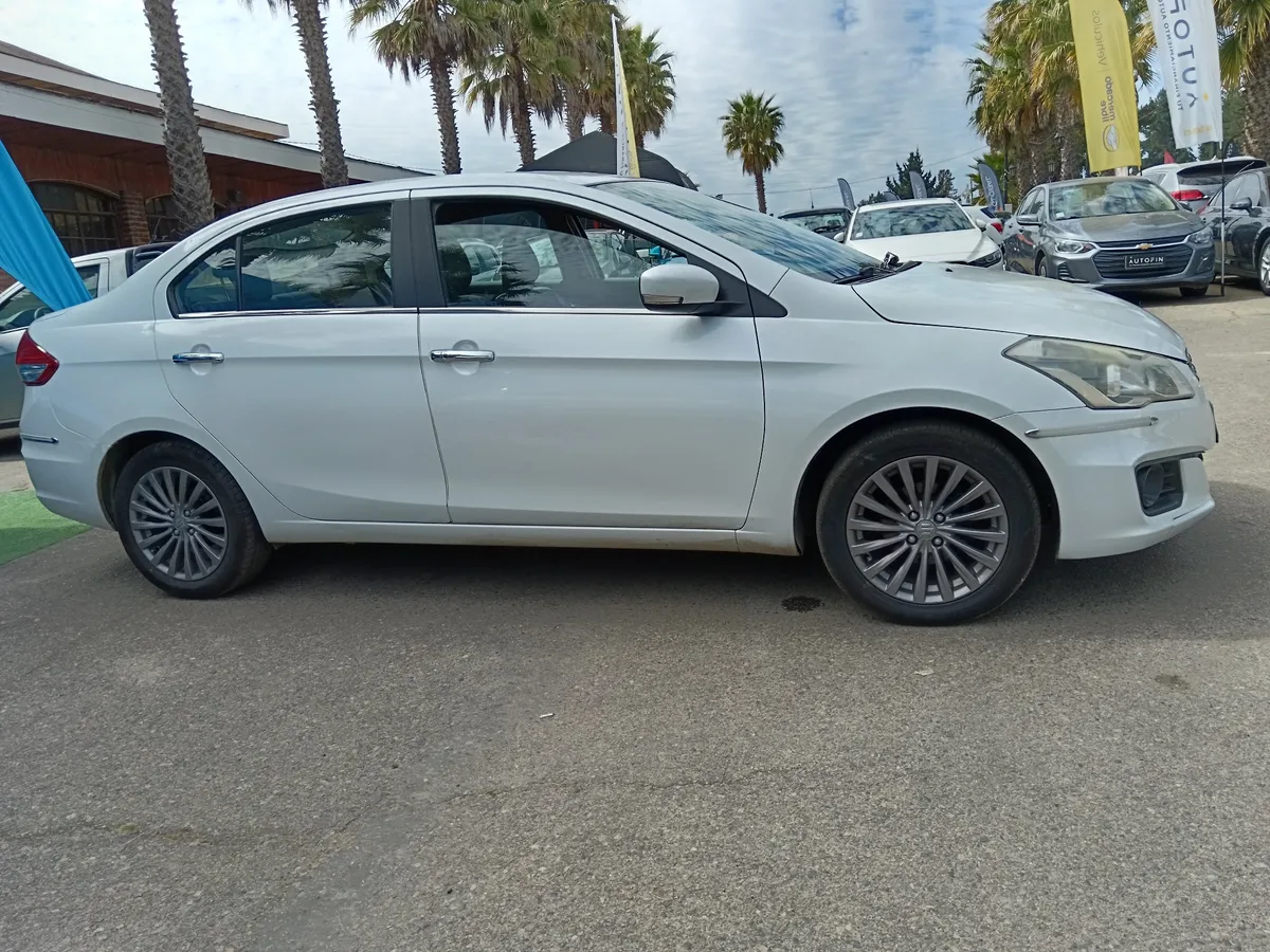SUZUKI CIAZ 1.4 G Gl Bt 4p At año 2018