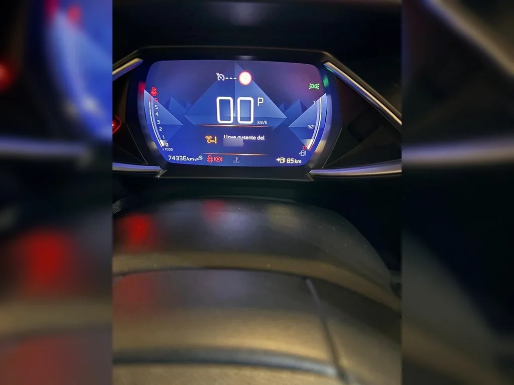 DS Automobiles 3 1.2 Crossback Puretech 4x2 155 8at 5p (correa Ok) año 2023