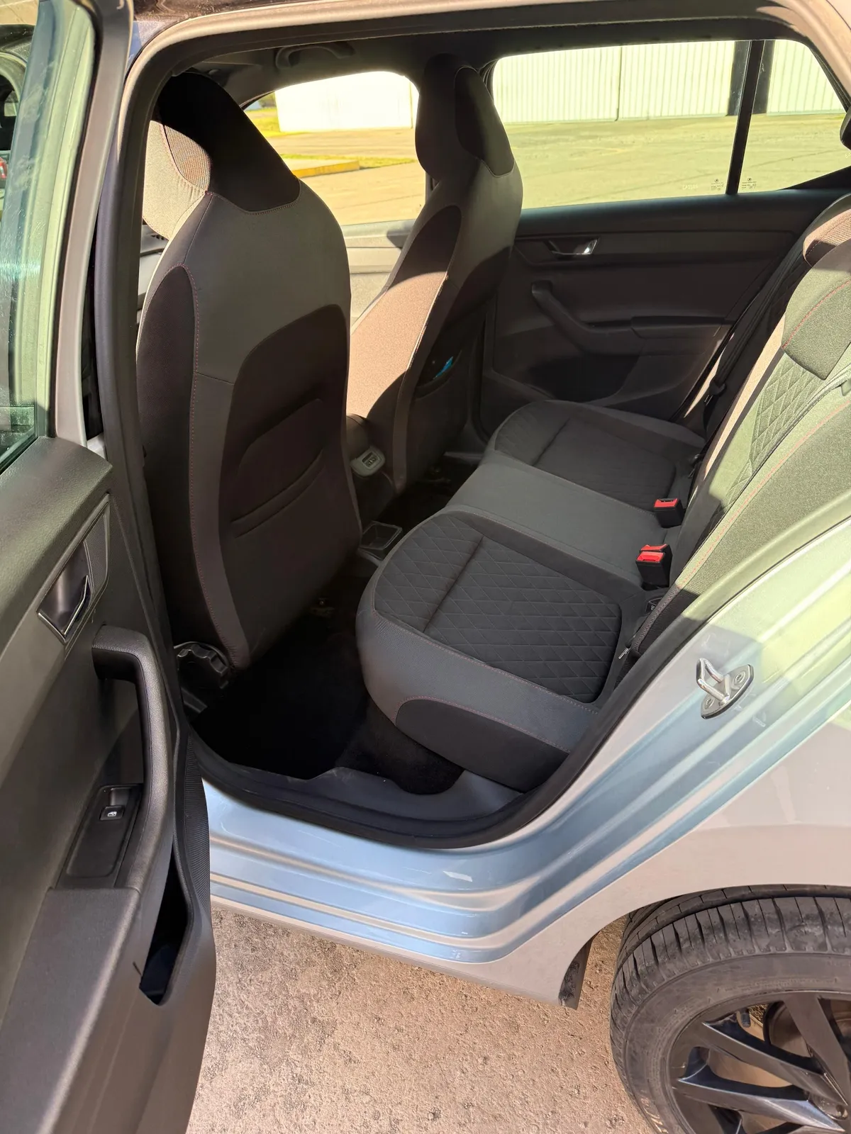 SKODA FABIA 1.0 Tsi Ambiente Mt año 2021