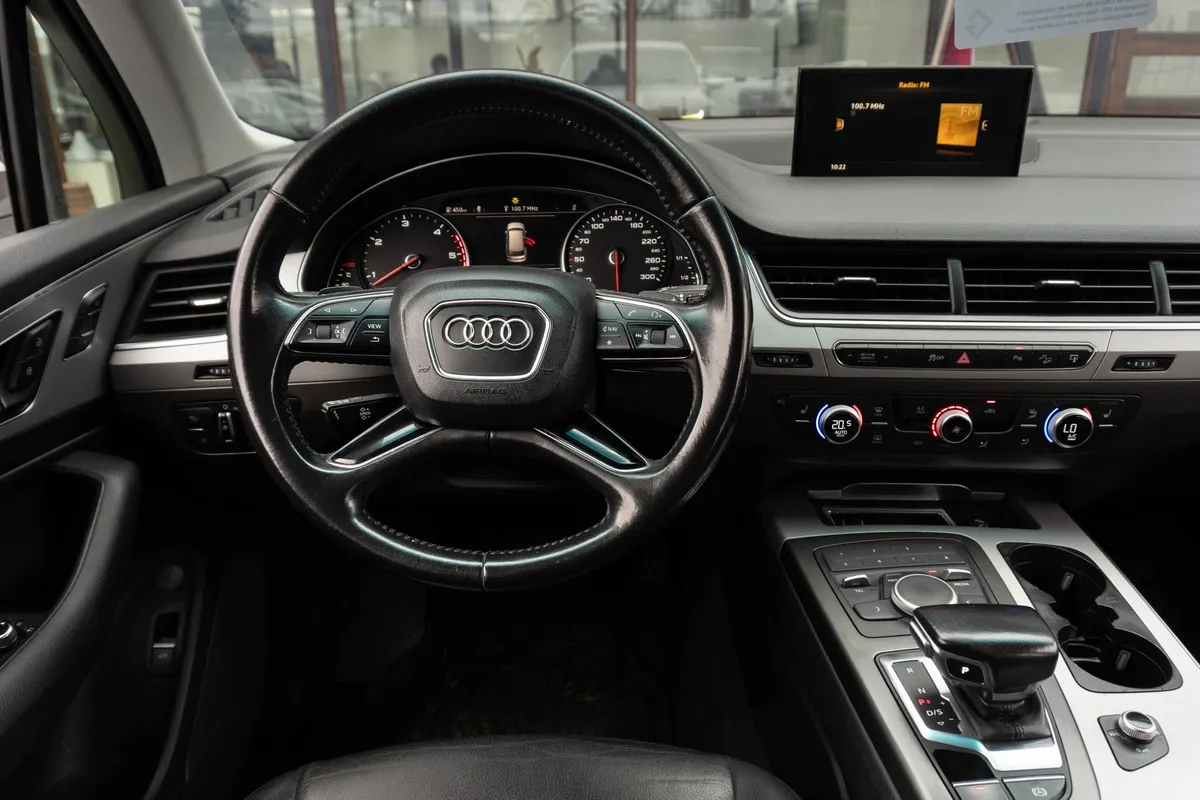 AUDI Q7 3.0 Tdi Design (+) At Diesel año 2016