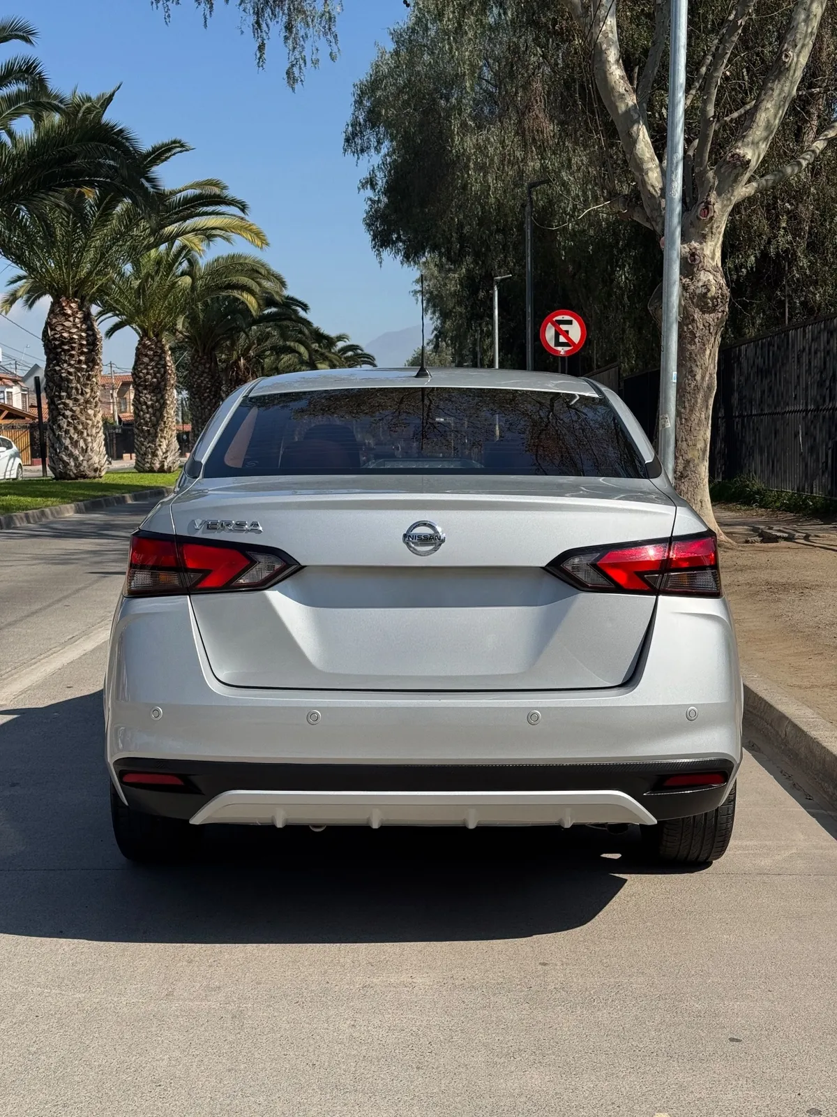Nissan Versa 1.6 Advance Mt año 2023