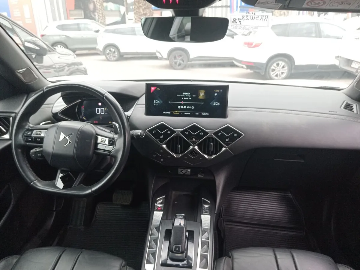 Citroen Ds3 1.2 Crossback Bastille Puretech 4x2 155 8at 5p año 2022