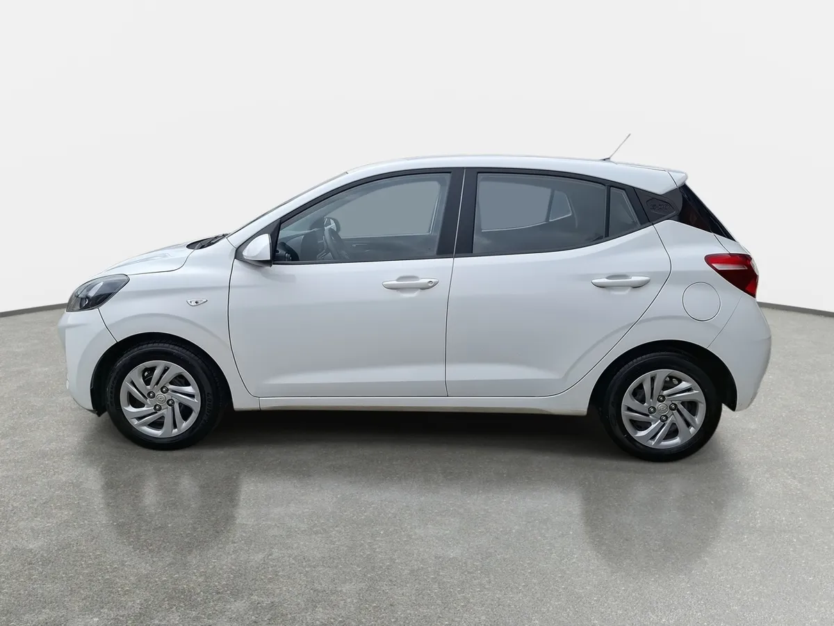 Hyundai Grand I10 1.2 Plus 4x2 Hb Mt 5p año 2024