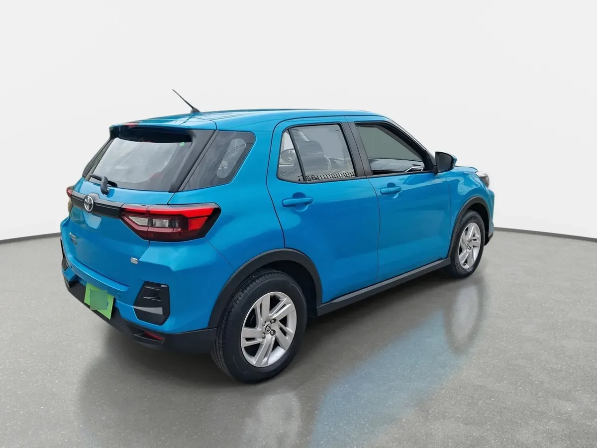 Toyota Raize 1.2 E 4x2 At 5p año 2023