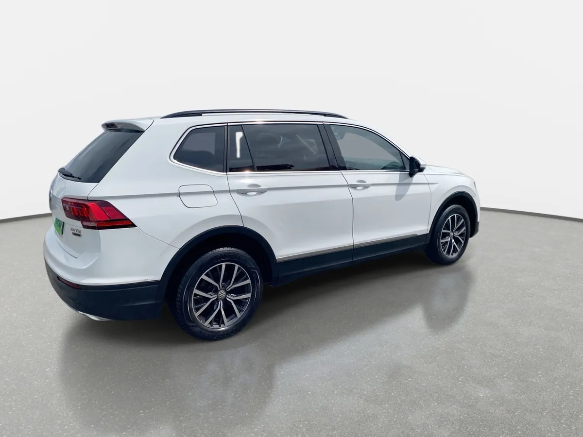 Volkswagen Tiguan 2.0 Tdi Comfortline Diesel 4motion 4x4 150hp 7a At 5p año 2019