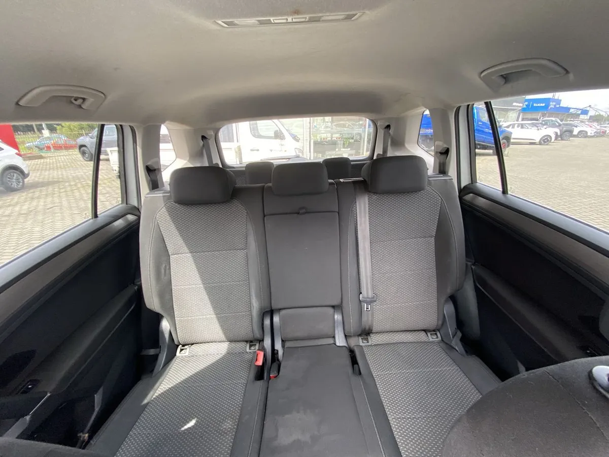 Volkswagen Tiguan 2.0 Tdi Comfortline Diesel 4motion 4x4 150hp 7a At 5p año 2019