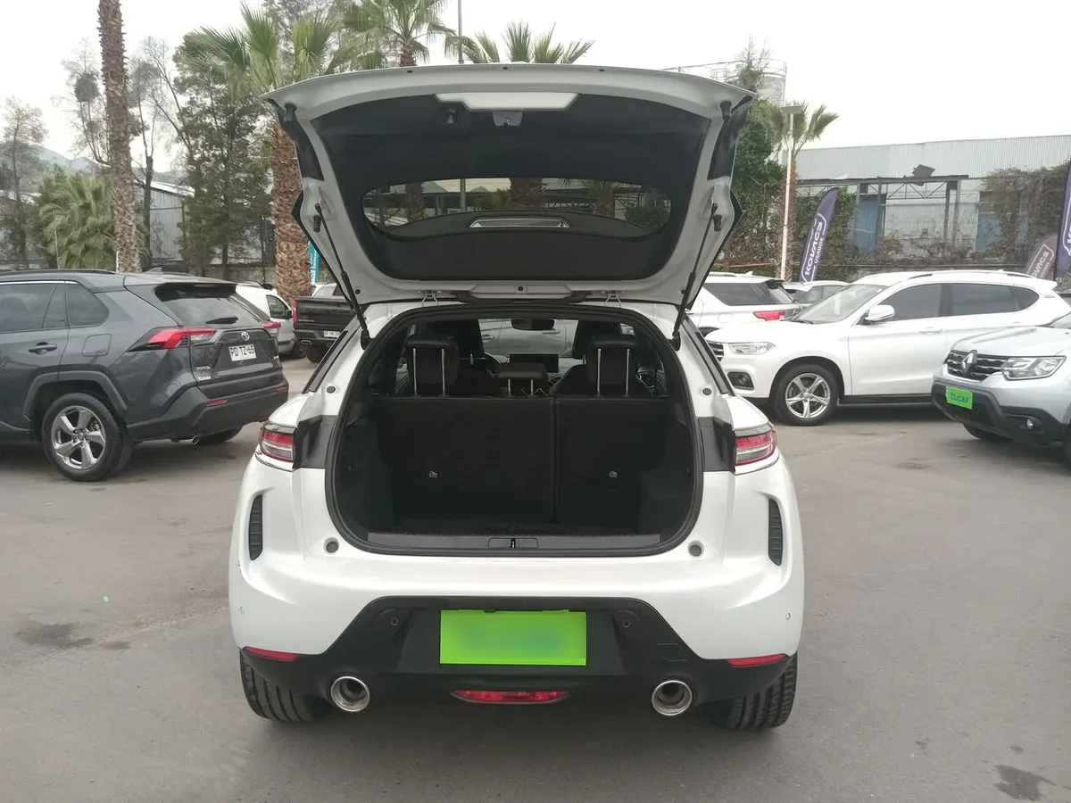 Citroen Ds3 1.2 Crossback Bastille Puretech 4x2 155 8at 5p año 2022