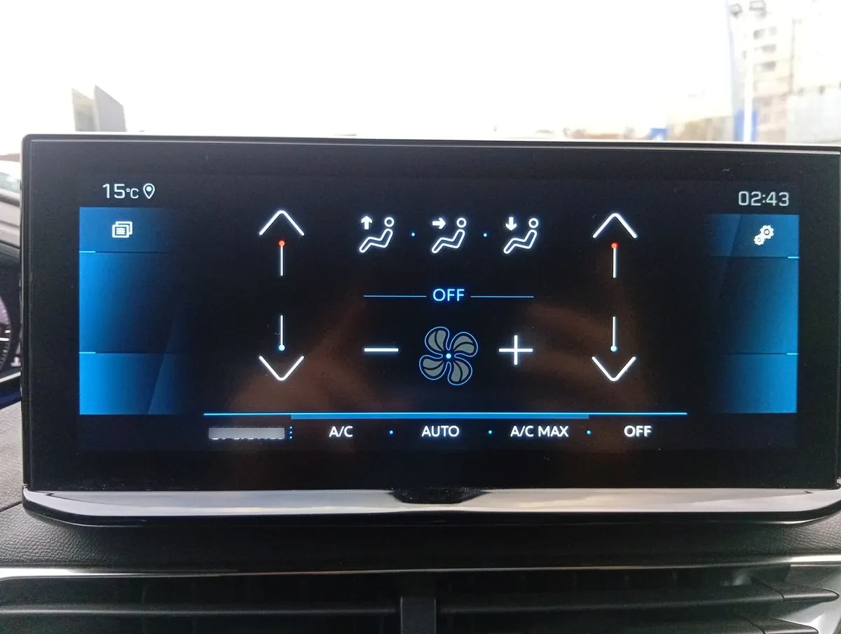 Peugeot 3008 1.5 Allure Pack Bluehdi 130 4x2 Eat8 5p año 2024