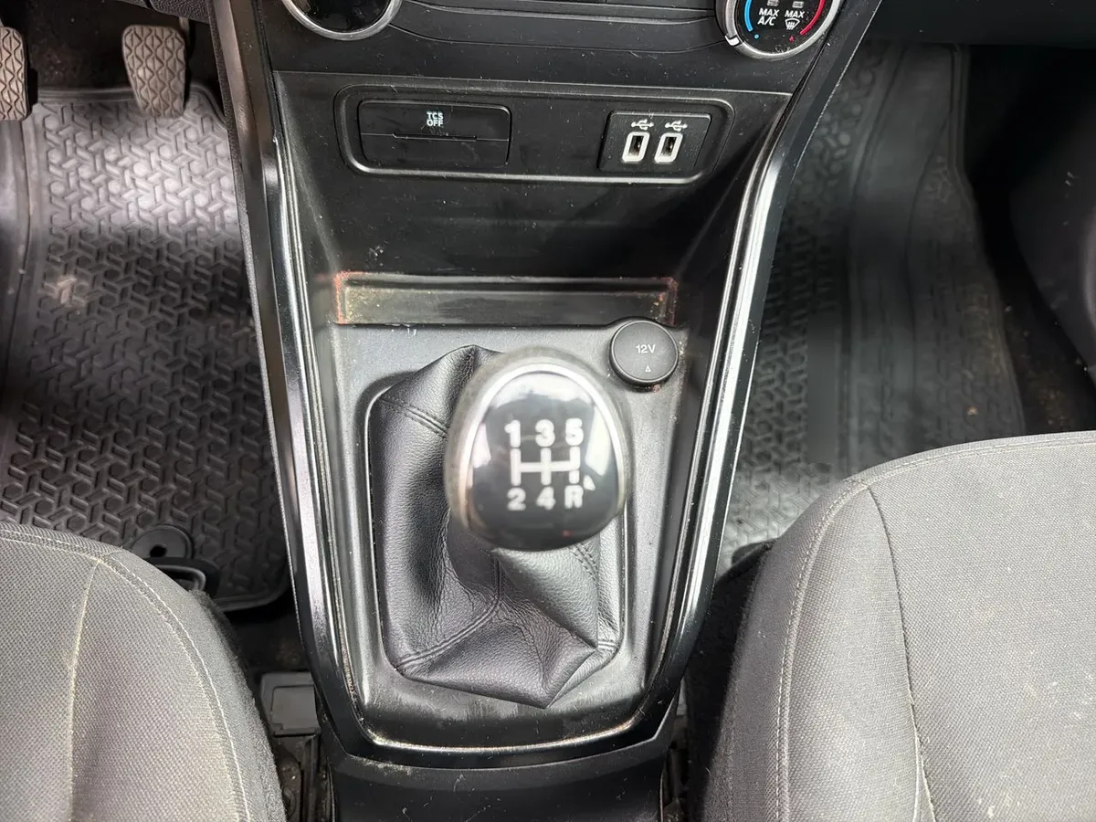 Ford Ecosport 1.5 S 4x2 Mt 5p año 2018