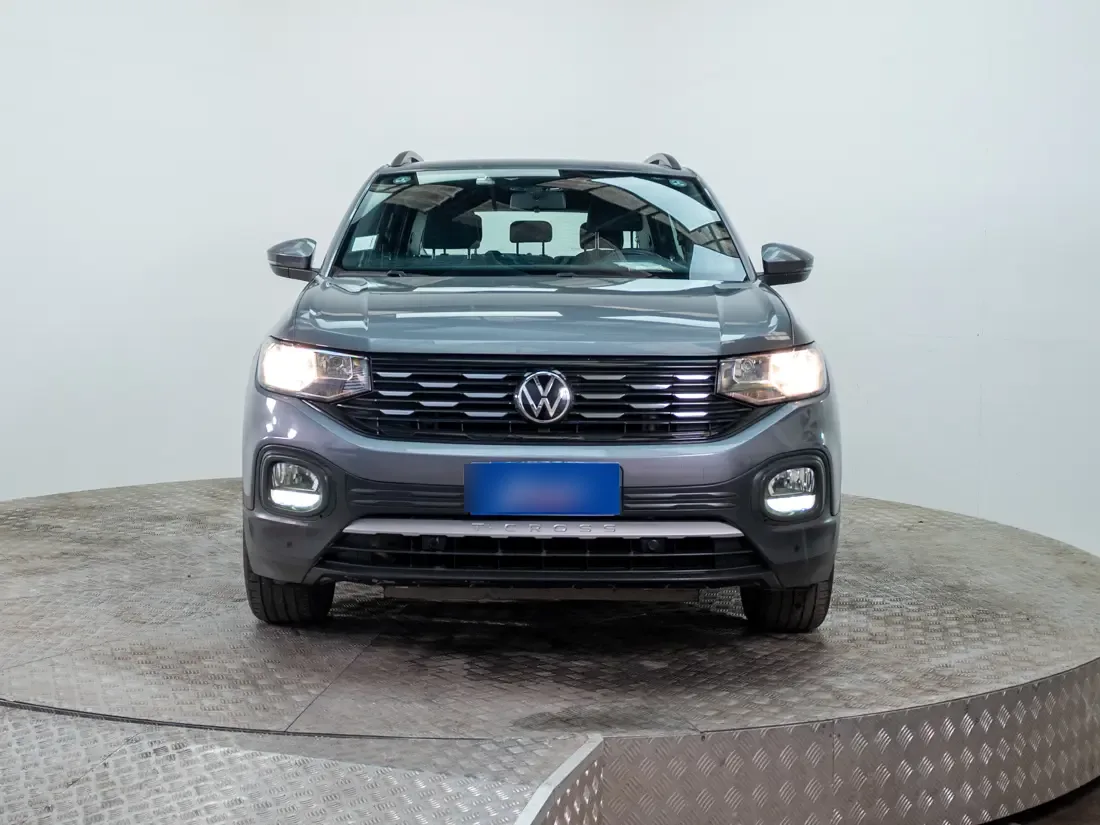 Volkswagen T-Cross 1.0 Tsi Comfortline Mt año 2022