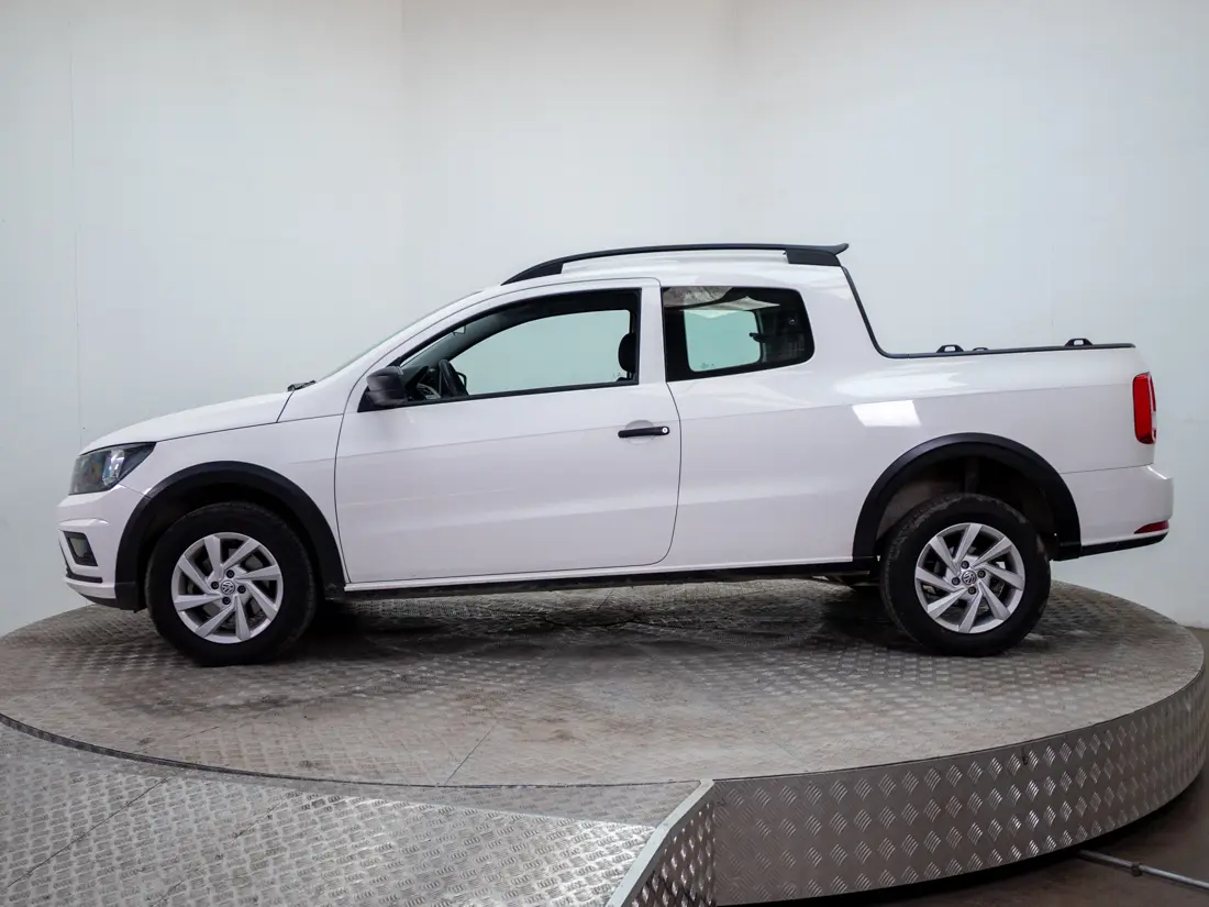 Volkswagen Saveiro 1.6 Doble Cabina Comfort-Line Mt año 2022