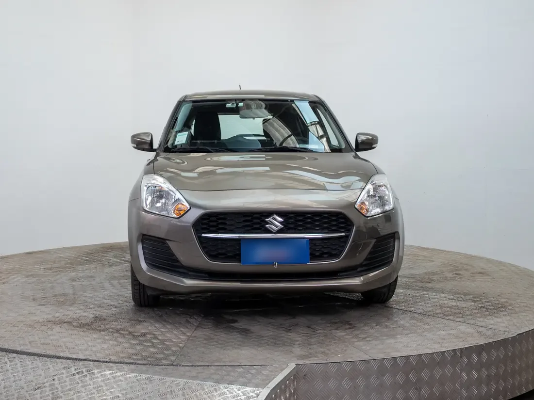 Suzuki Swift 1.2 Gl Mt año 2025