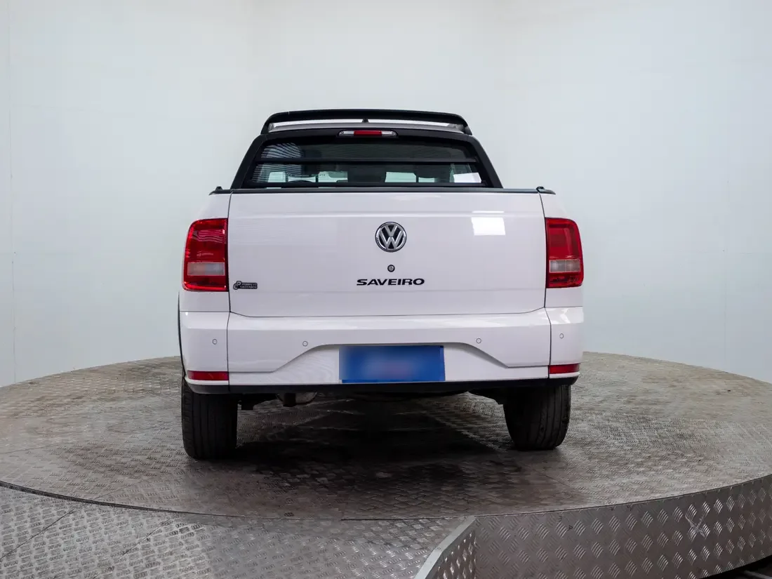 Volkswagen Saveiro 1.6 Doble Cabina Comfort-Line Mt año 2022