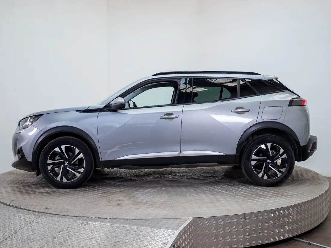 Peugeot 2008 1.2 Allure Pack Puretech 130 Mt año 2021
