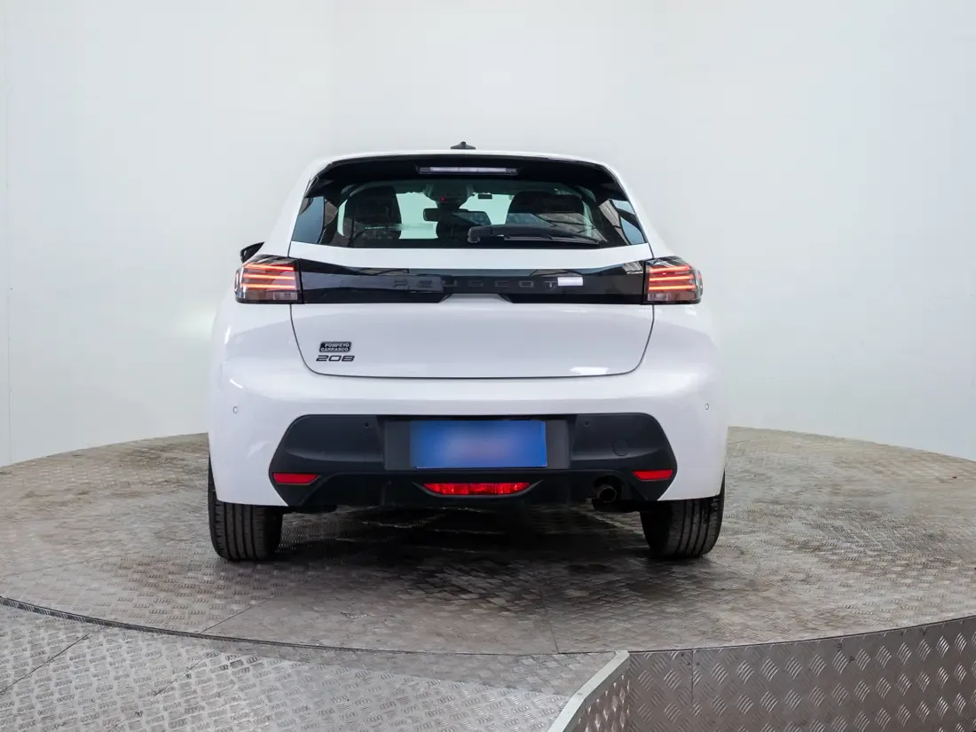 Peugeot New 208 Mca Active Gasolina 100hp Mt año 2026