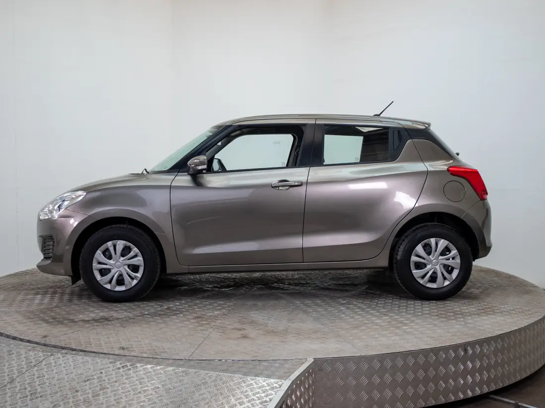Suzuki Swift 1.2 Gl Mt año 2025