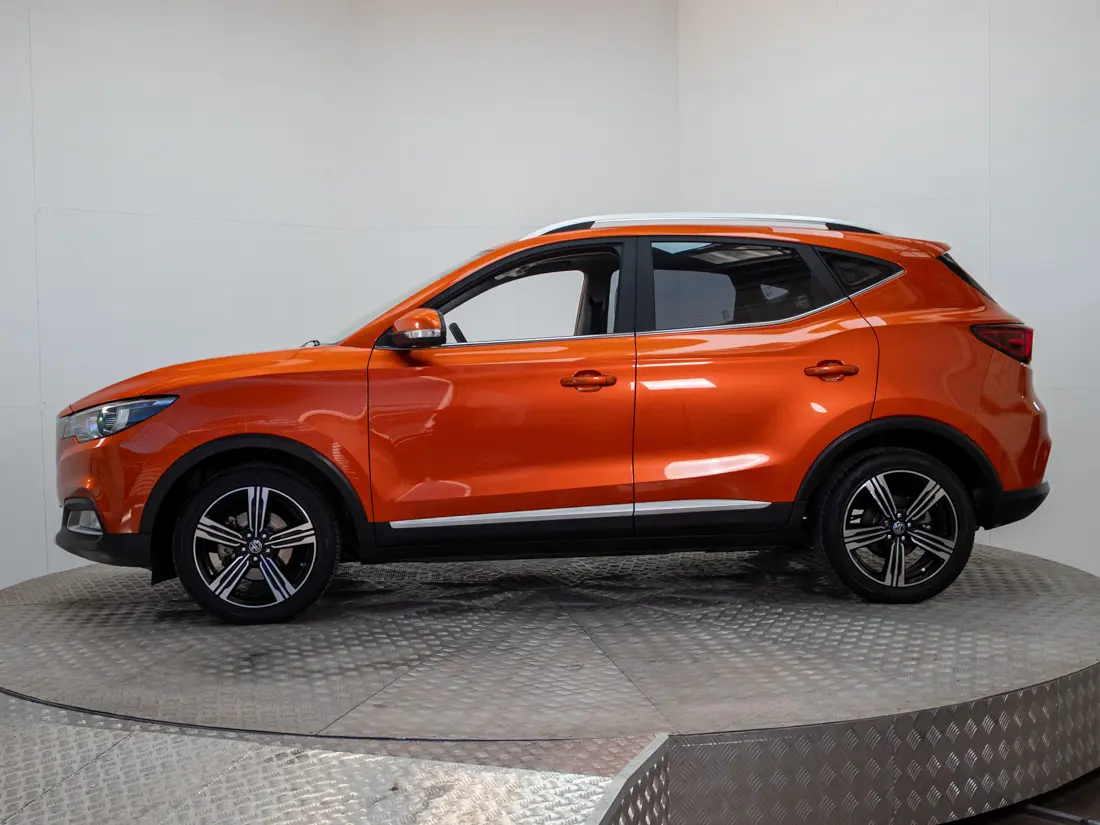 MG Zs 1.5 Com At año 2023