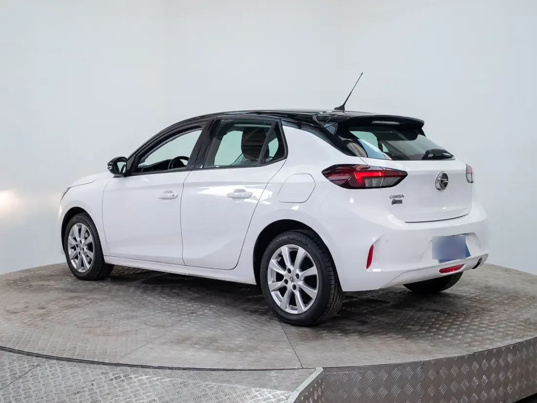 Opel Corsa 1.2 Edition Mt año 2021