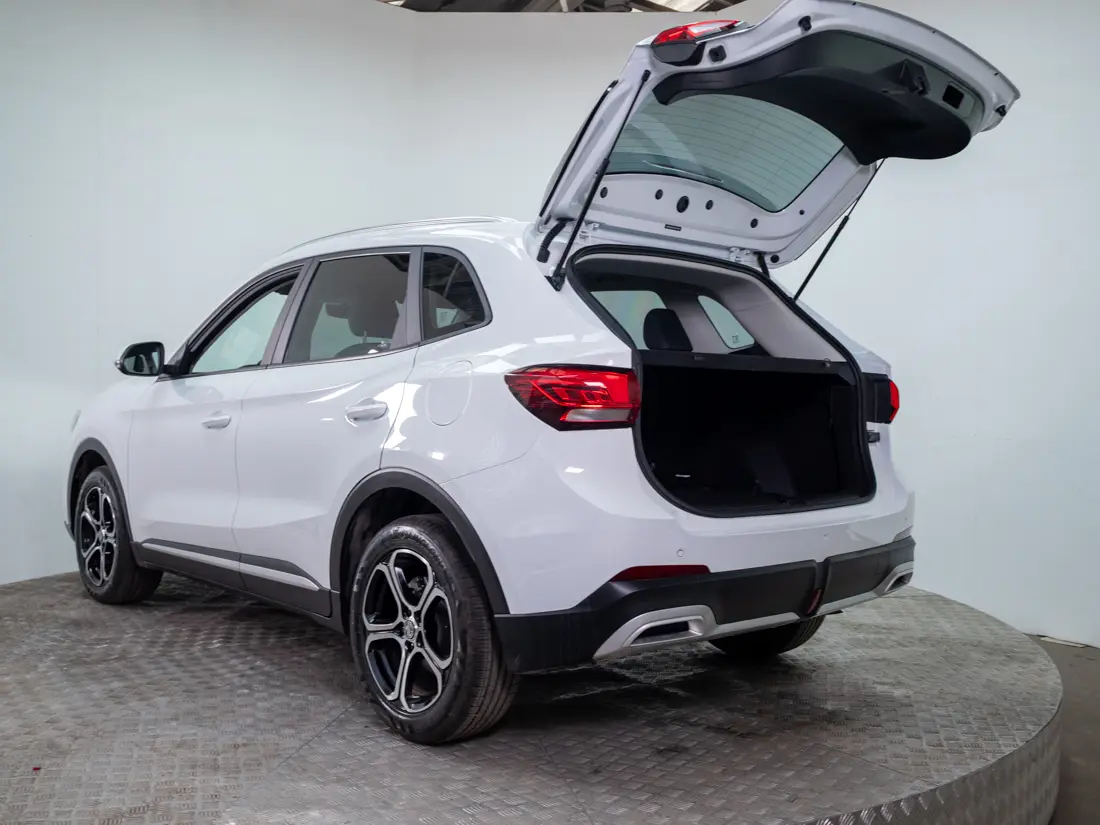 MG Zs 1.5 Com At año 2026