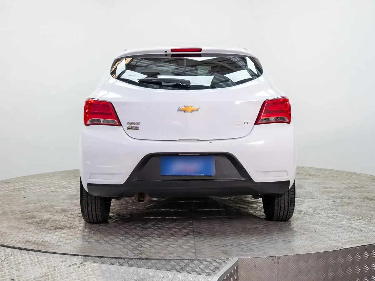 Chevrolet Onix Onix 1.4 Lt Mt año 2020