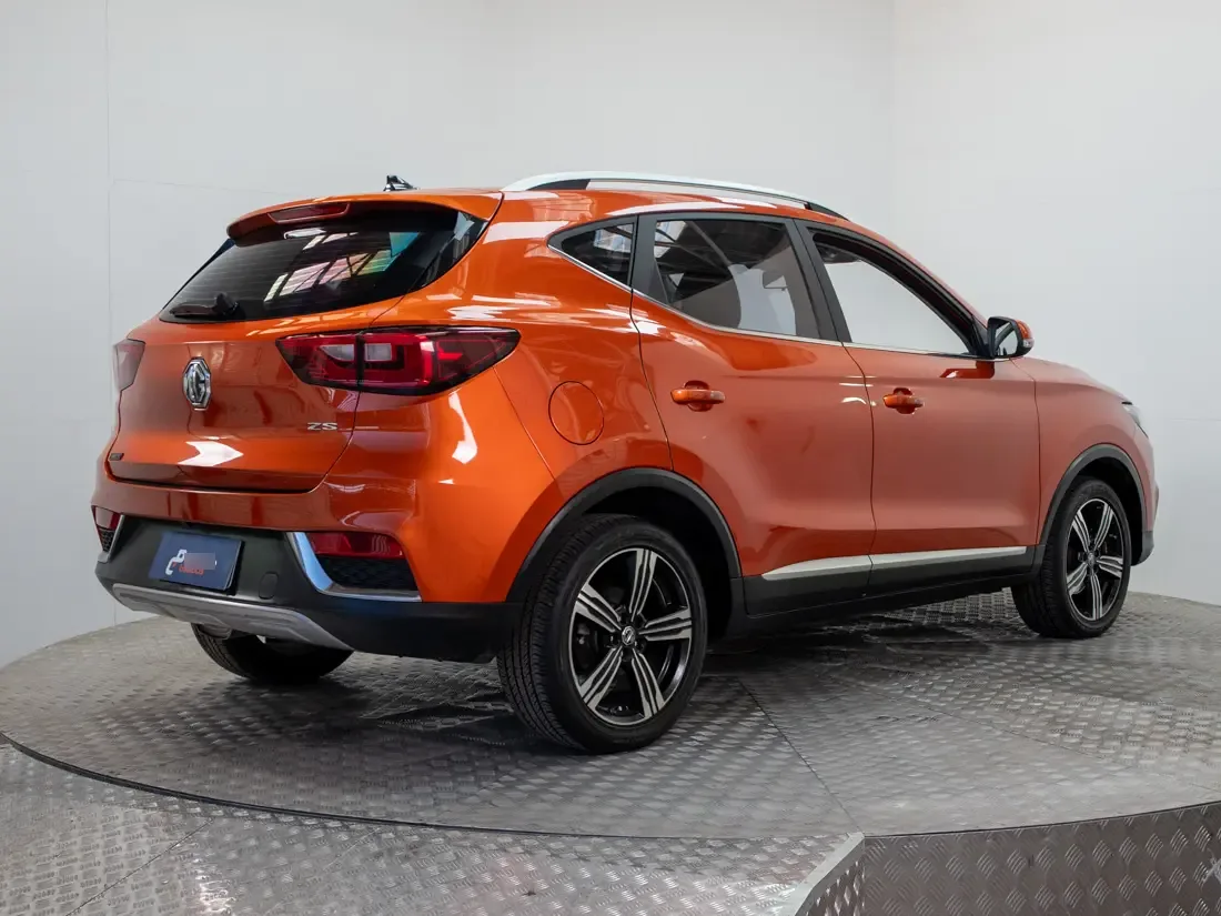 MG Zs 1.5 Com At año 2023