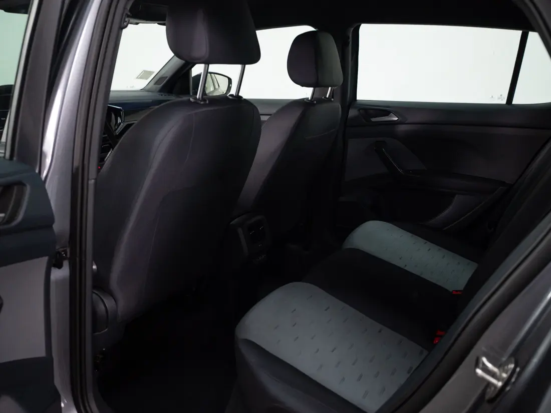 Volkswagen T-Cross 1.0 Tsi Comfortline Mt año 2022