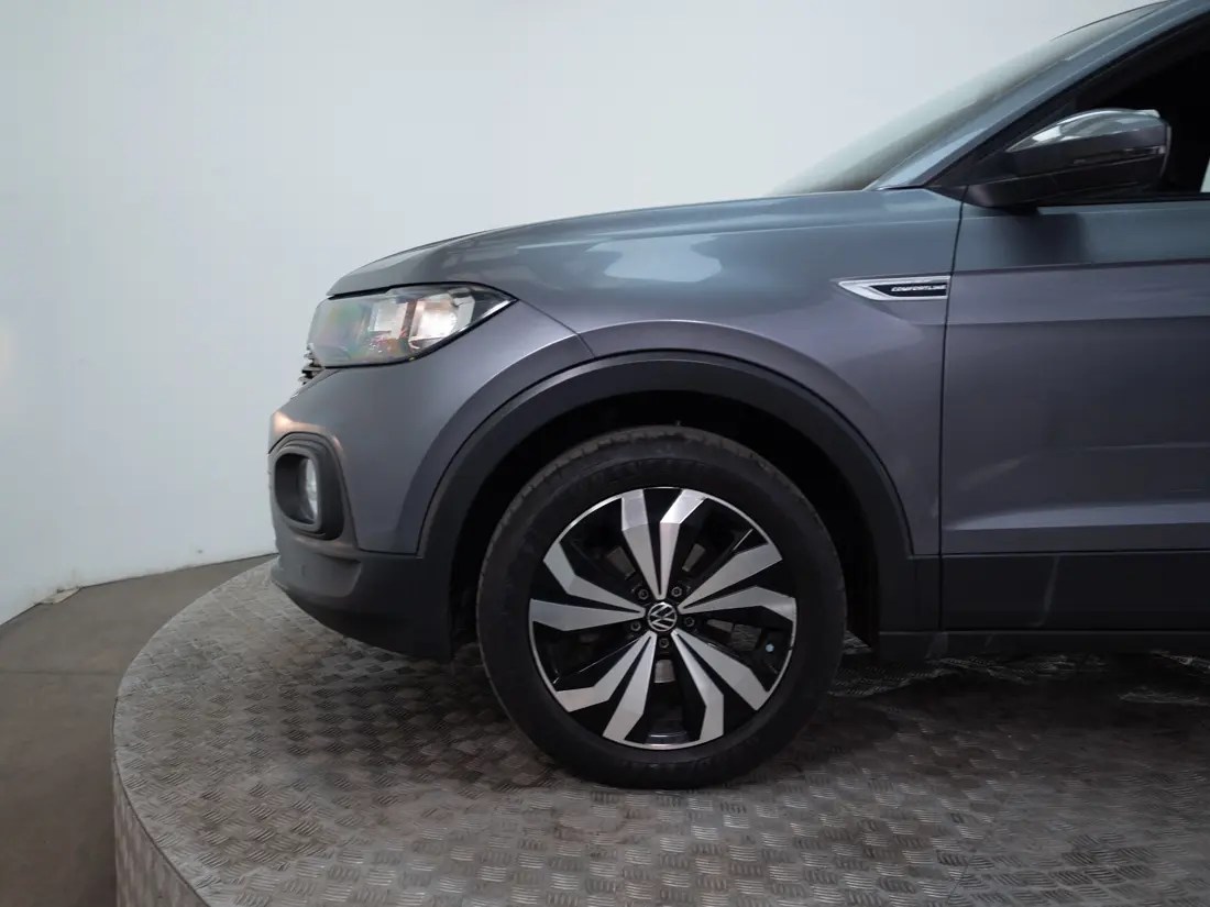Volkswagen T-Cross 1.0 Tsi Comfortline Mt año 2022