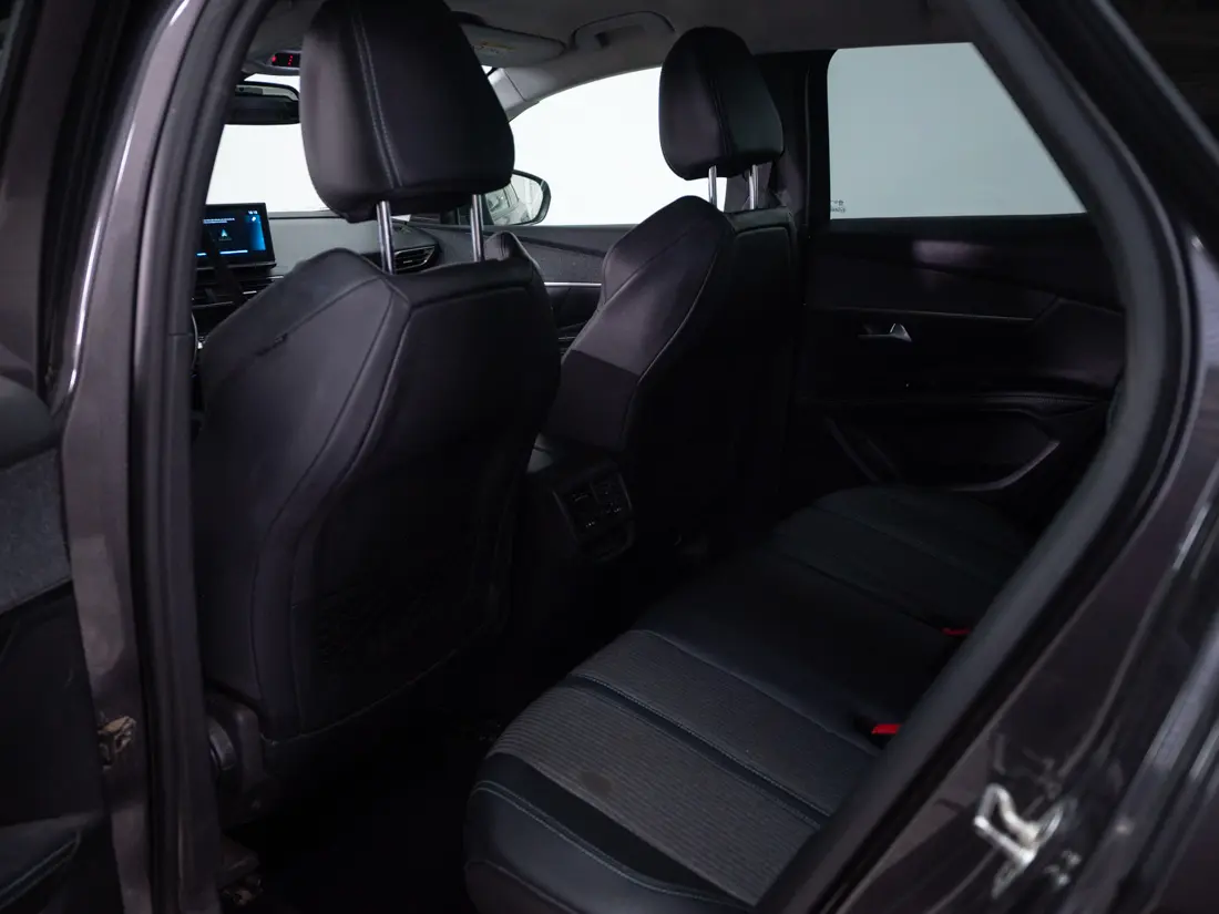 Peugeot 3008 1.6 Allure Pack Thp 165 At año 2022