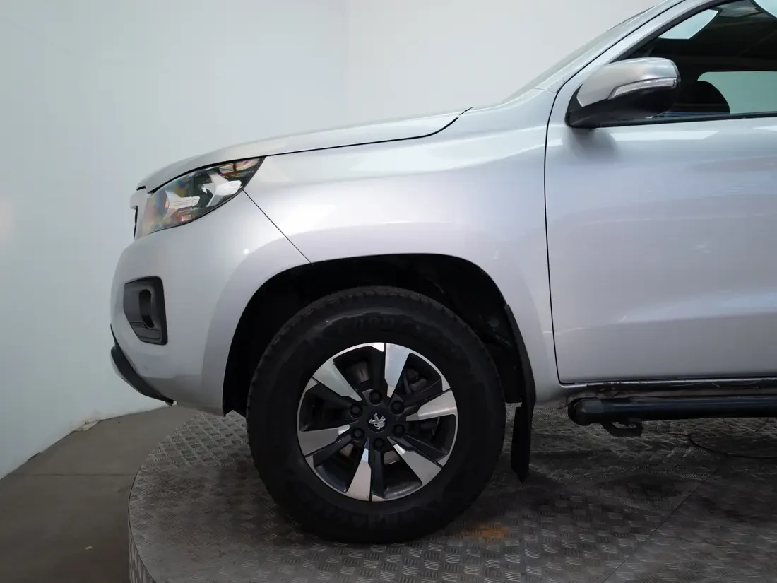 Peugeot Landtrek Active Bluehdi 180 4x4 At año 2024