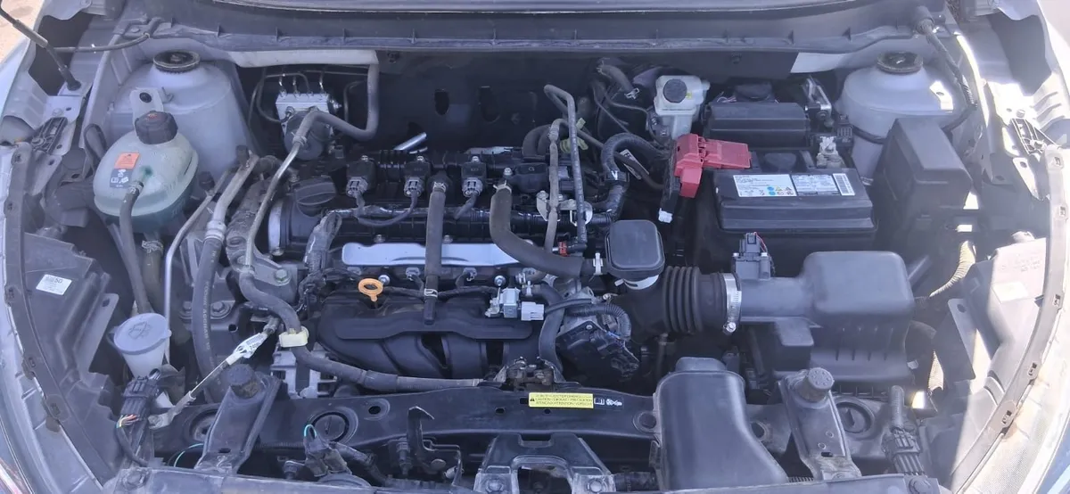 NISSAN KICKS 1.6 Sense Mt año 2021