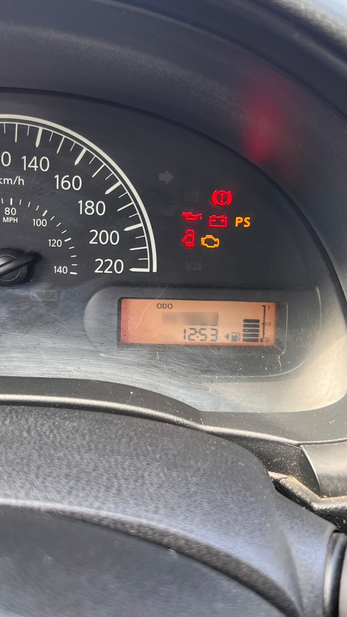 NISSAN VERSA 1.6 Sense Ll Mt año 2013