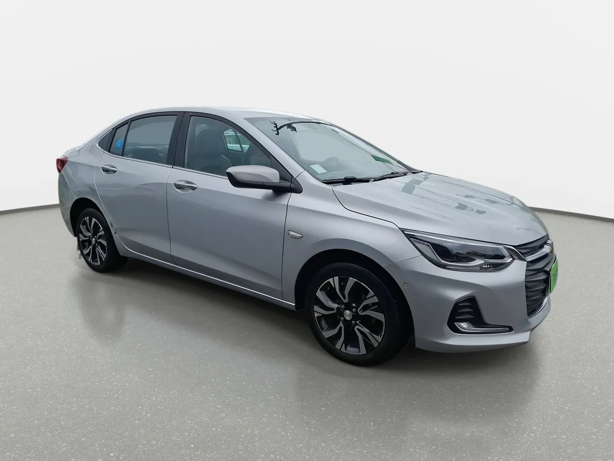 Chevrolet Onix 1.0t Premier 4x2 Sdn At 4p año 2023