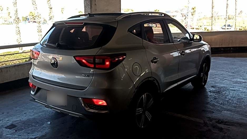 MG Mg Zs 1.5 Comfort 4x2 At 5p año 2023