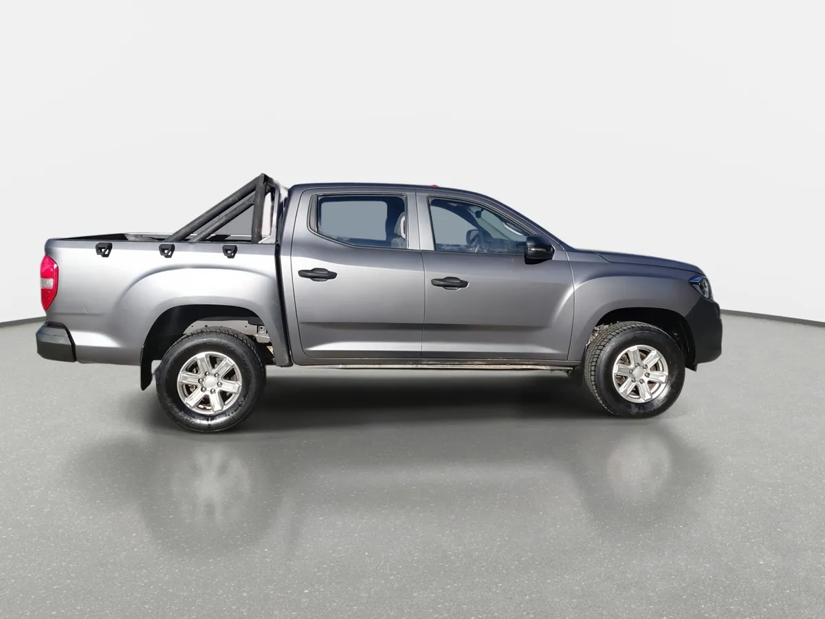 Maxus T60 2.0 Dx Diesel 4x2 Dob. Cab. Euro6 6mt 4p año 2024