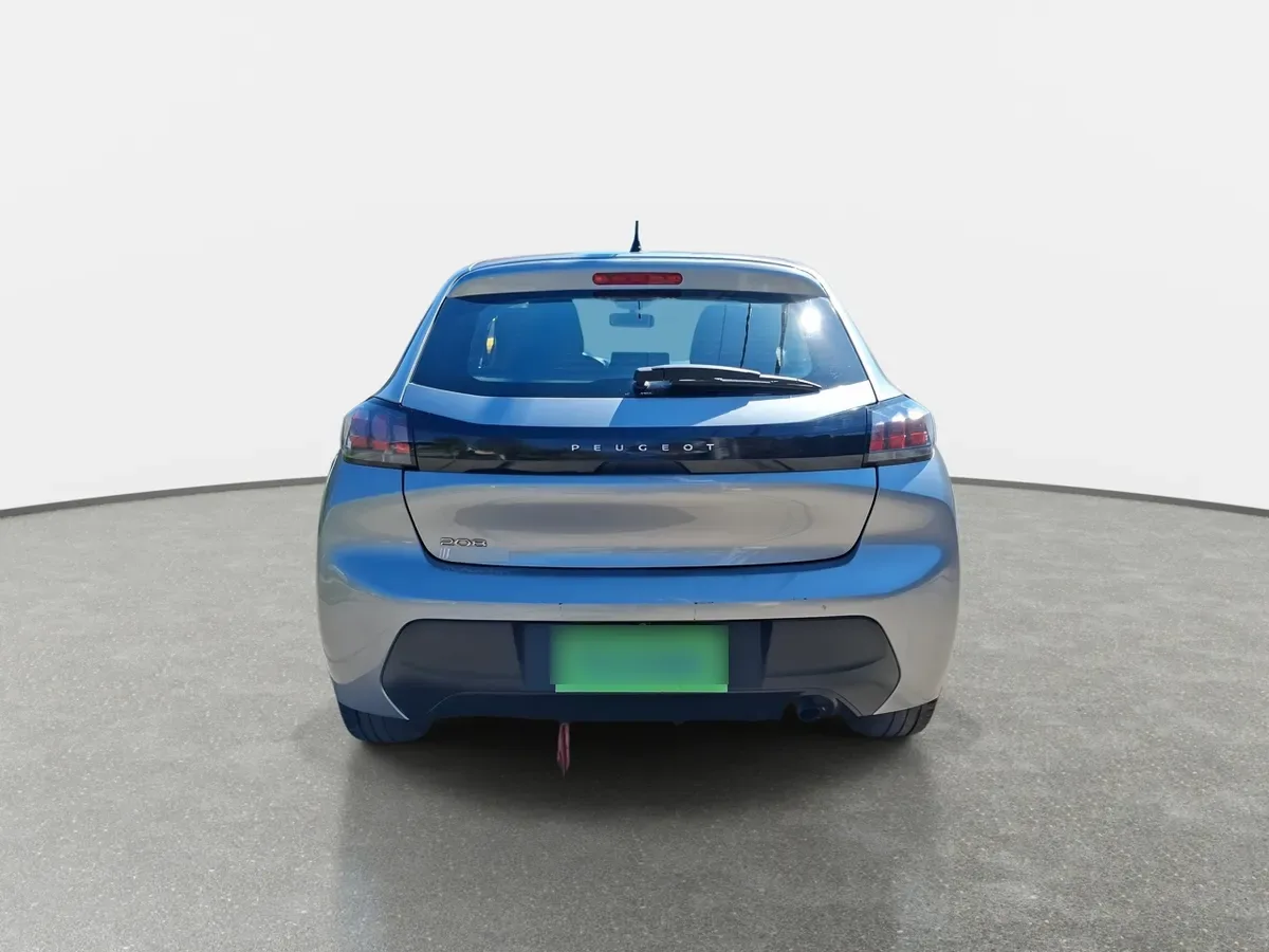 Peugeot 208 1.2 Puretech Active Pack 75 4x2 Mt 5p año 2023