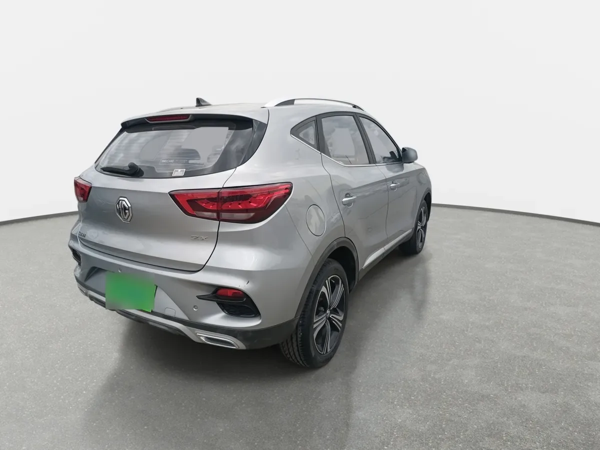 MG Mg Zx 1.5 Dlx 4x2 Mt 5p año 2023