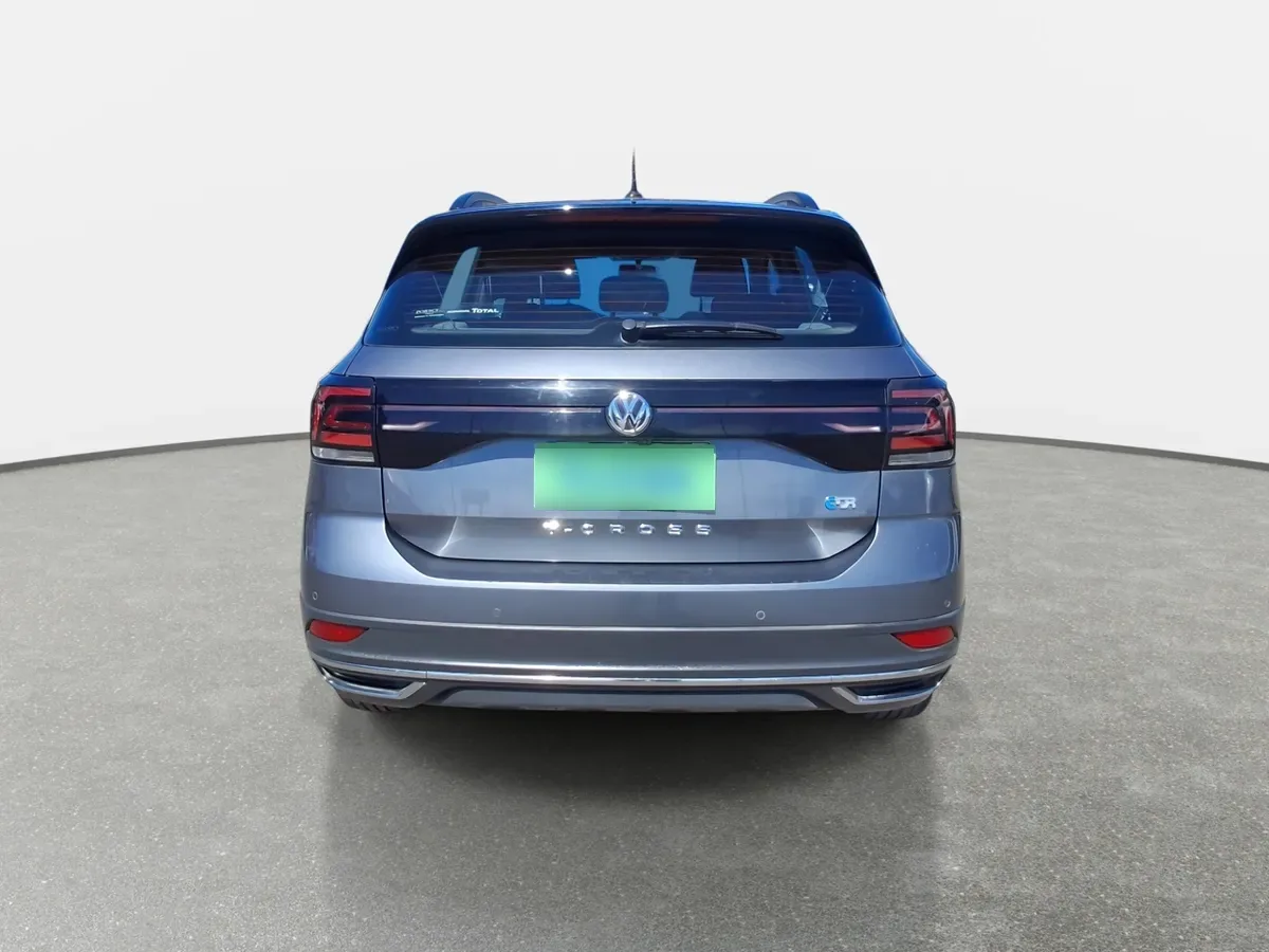 Volkswagen T-Cross 1.6 Comfortline 4x2 110 Hp At 5p año 2021
