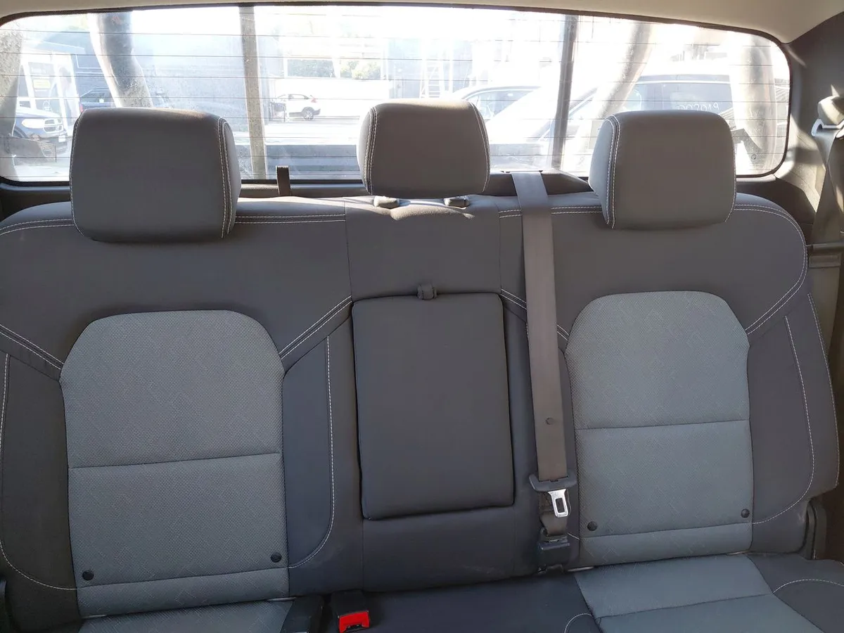 Maxus T60 2.0 Dx Diesel 4x2 Dob. Cab. Euro6 6mt 4p año 2024