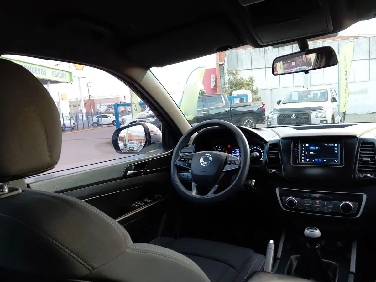 Ssangyong Musso 2.2 Grand Glx Td Diesel 2wd Full Mt 4p año 2021