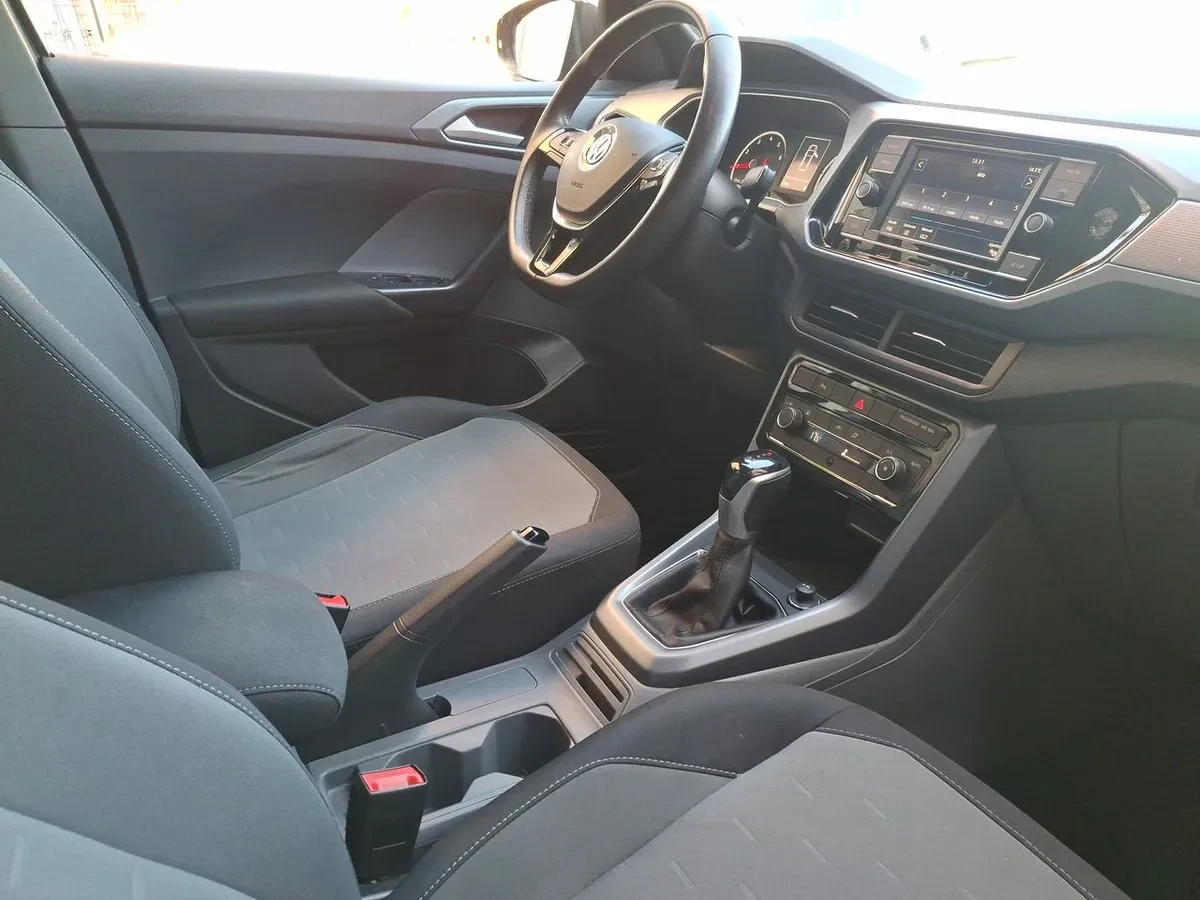 Volkswagen T-Cross 1.6 Comfortline 4x2 110 Hp At 5p año 2021