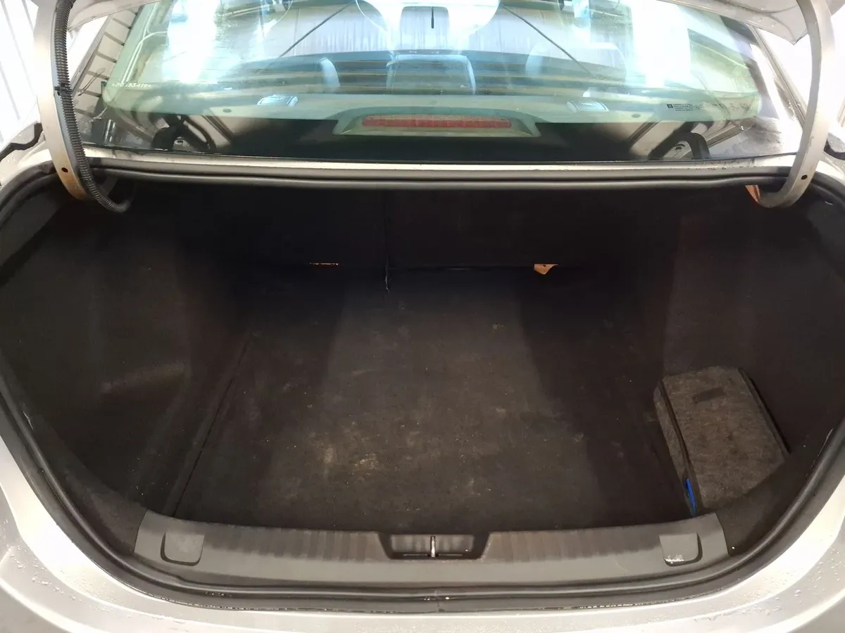 Chevrolet Onix 1.0t Premier 4x2 Sdn At 4p año 2023