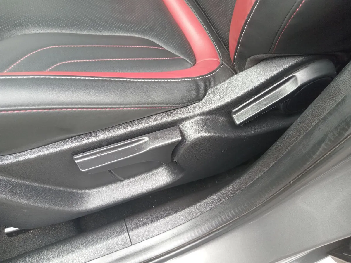 Geely Coolray 1.5 Exclusive 4x2 At 5p año 2023