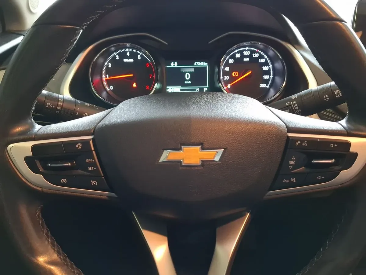 Chevrolet Onix 1.0t Premier 4x2 Sdn At 4p año 2023