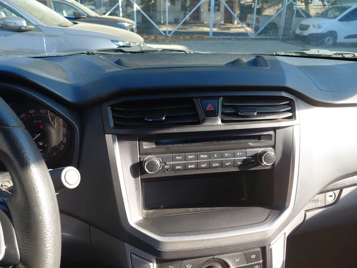 Maxus T60 2.0 Dx Diesel 4x2 Dob. Cab. Euro6 6mt 4p año 2024