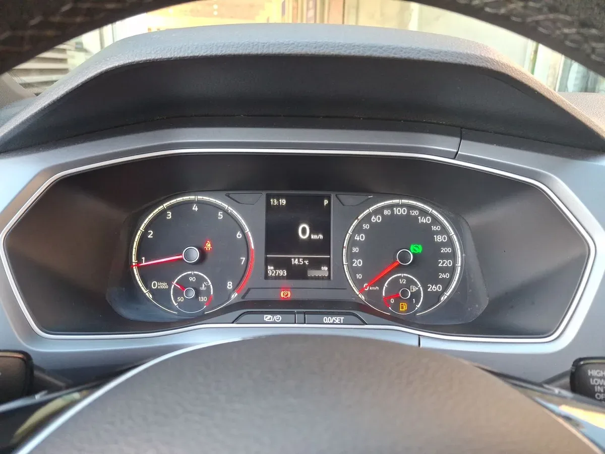 Volkswagen T-Cross 1.6 Comfortline 4x2 110 Hp At 5p año 2021